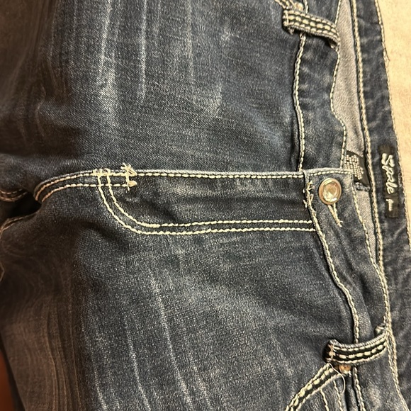 Jeans - Picture 2 of 8